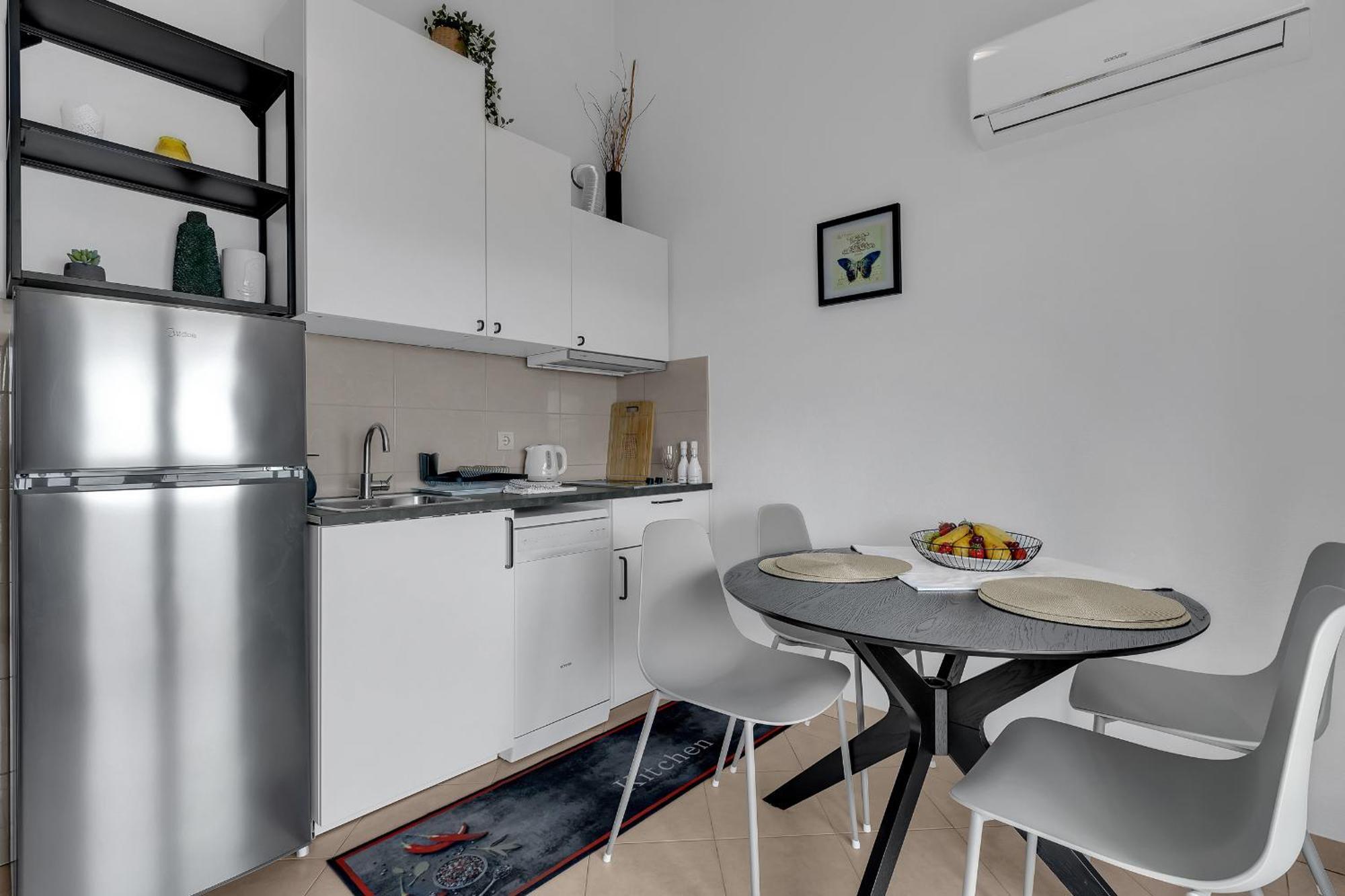 Apartmani Vanda Makarska Exterior foto