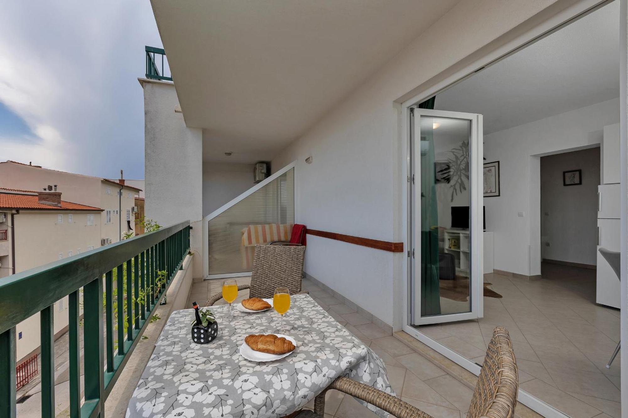 Apartmani Vanda Makarska Exterior foto